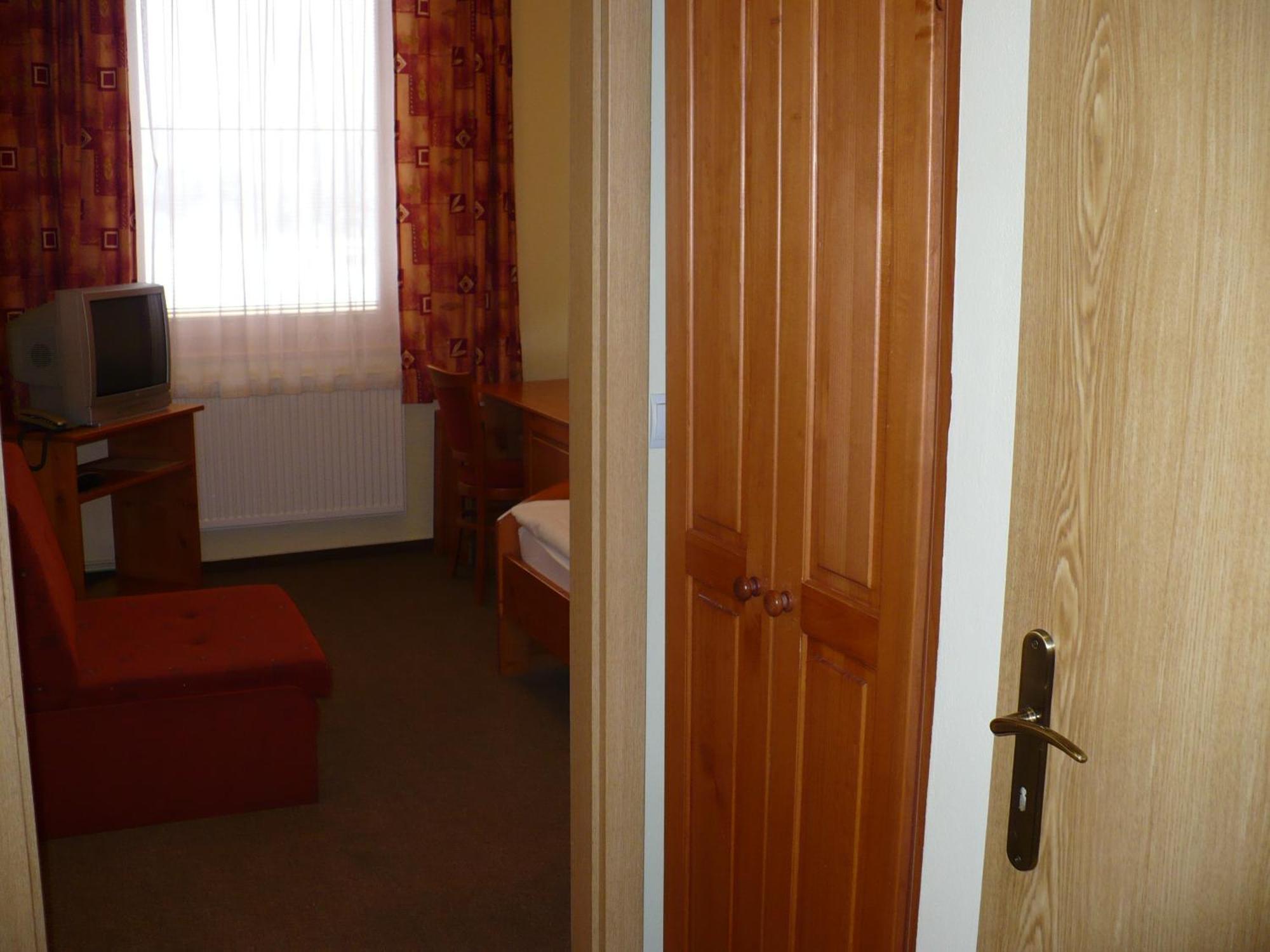 روجومبيروك Motel Ranc المظهر الخارجي الصورة