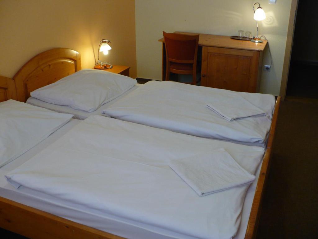 روجومبيروك Motel Ranc الغرفة الصورة
